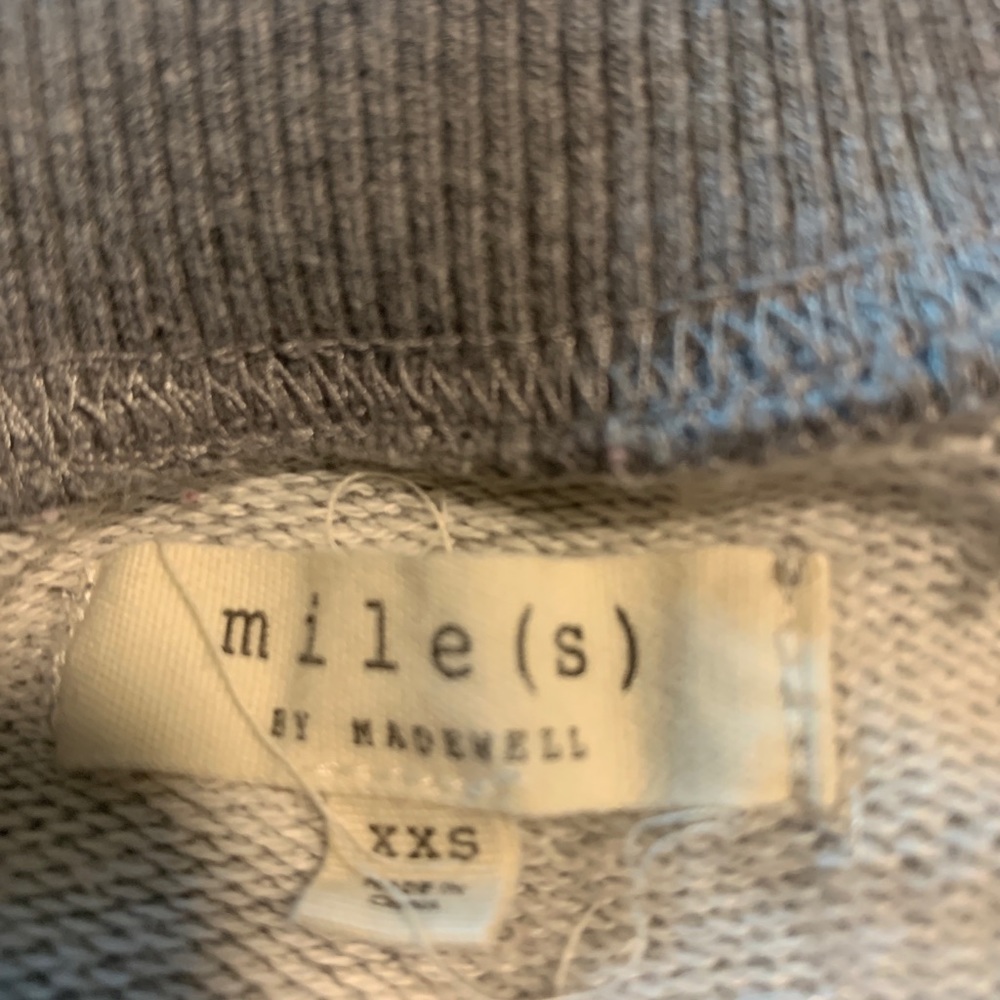 Madewell Ruffle Sweatshirt - Picture 5 of 5